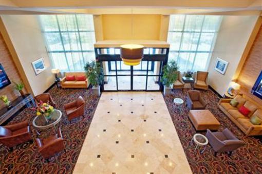 фото отеля Crowne Plaza Boston Woburn