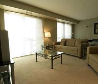 фото отеля Toronto Furnished Apartments