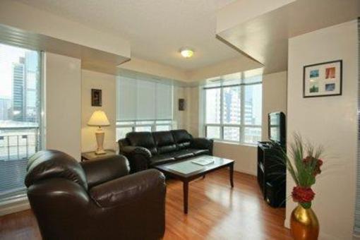 фото отеля Toronto Furnished Apartments