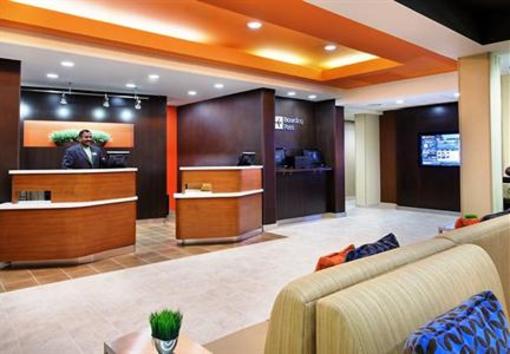 фото отеля Courtyard by Marriott Tallahassee North I-10 Capital Circle