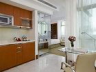фото отеля Lanson Place Hotel