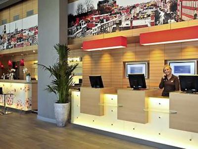 фото отеля Hotel Ibis Leiden Centre