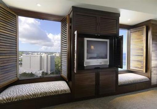 фото отеля Outrigger Guam Resort Tamuning