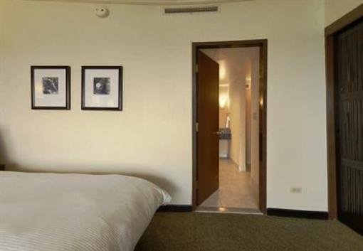 фото отеля Outrigger Guam Resort Tamuning