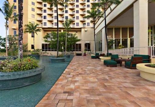 фото отеля Outrigger Guam Resort Tamuning