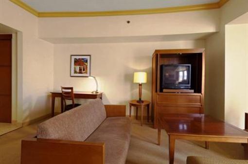 фото отеля Outrigger Guam Resort Tamuning