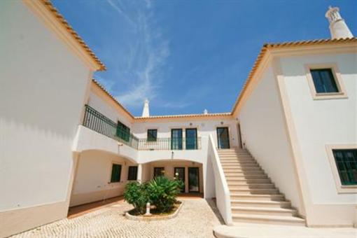 фото отеля Apartments Casa Velha Sta Eulalia