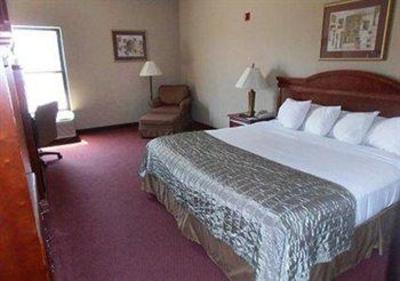 фото отеля Baymont Inn & Suites Fort Worth North