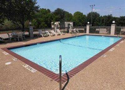 фото отеля Baymont Inn & Suites Fort Worth North