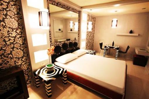 фото отеля Victoria Court Malate Hotel