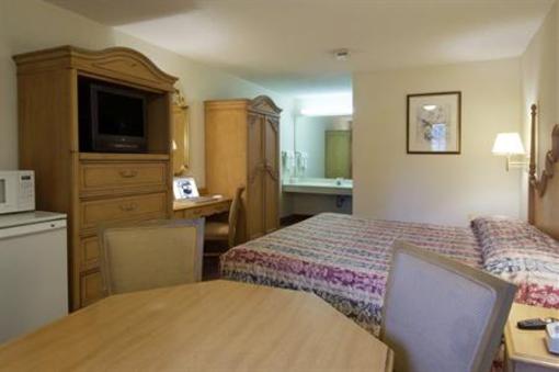 фото отеля Americas Best Value Inn West Columbus (Ohio)