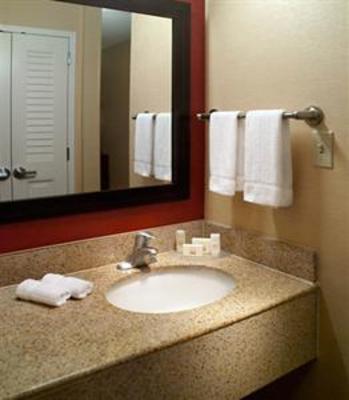 фото отеля Courtyard by Marriott Chattanooga I-75