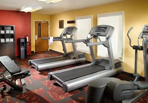 фото отеля Courtyard by Marriott Chattanooga I-75