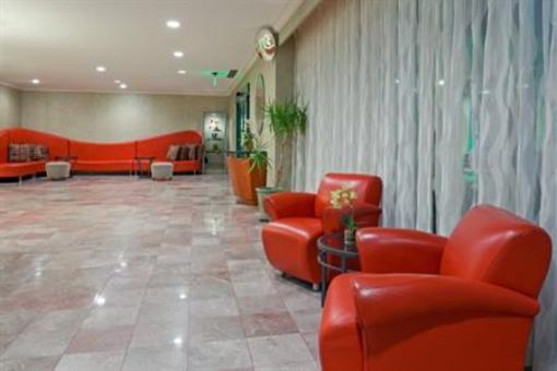 фото отеля Holiday Inn Princeton