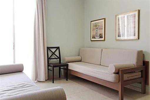 фото отеля Leonidas Hotel & Apartments Rethymno