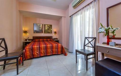 фото отеля Leonidas Hotel & Apartments Rethymno