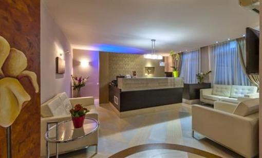 фото отеля Leonidas Hotel & Apartments Rethymno