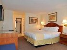 фото отеля Clarion Inn & Suites Clearwater