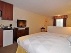фото отеля Clarion Inn & Suites Clearwater