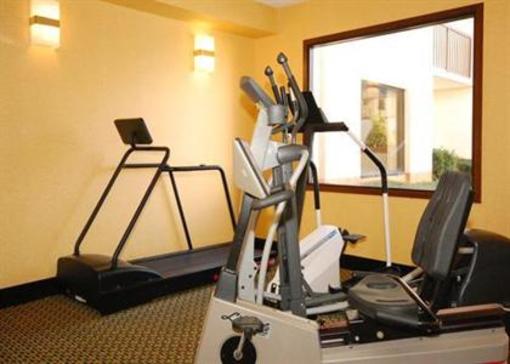 фото отеля Candlewood Suites Raleigh - Crabtree