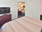 фото отеля Candlewood Suites Raleigh - Crabtree