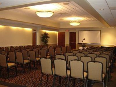 фото отеля Best Western Airport Plaza Inn & Conference Center