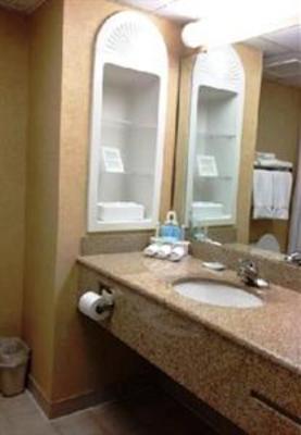 фото отеля Holiday Inn Express Hotel & Suites Raleigh North - Wake Forest