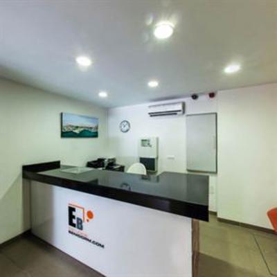 фото отеля Estudios Benidorm Apartments