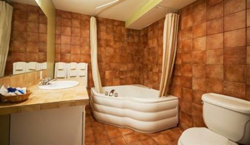 фото отеля Auberge du Vieux Foyer