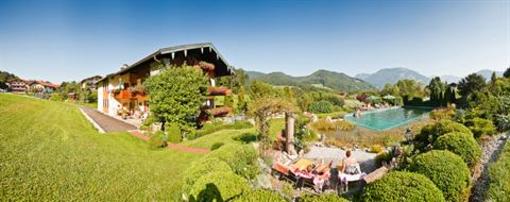фото отеля Apartments Lohener Hof Ruhpolding
