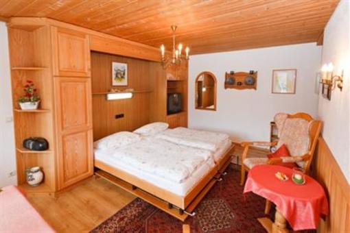 фото отеля Apartments Lohener Hof Ruhpolding