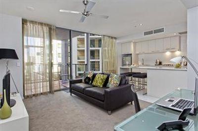 фото отеля The Midtown Apartments