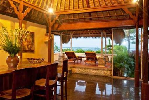 фото отеля White Sands Inn