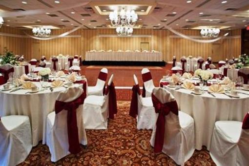 фото отеля Crowne Plaza Hotel Cleveland South - Independence