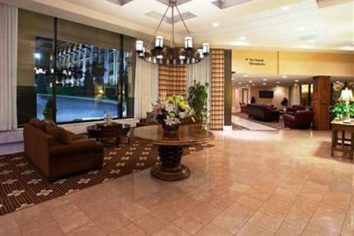 фото отеля Crowne Plaza Hotel Cleveland South - Independence