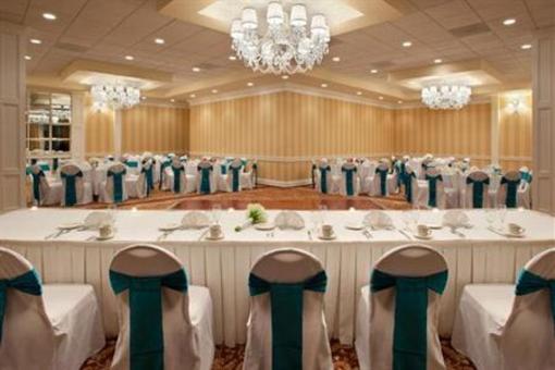 фото отеля Crowne Plaza Hotel Cleveland South - Independence