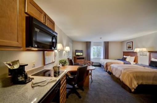 фото отеля Candlewood Suites Milwaukee Airport Oak Creek