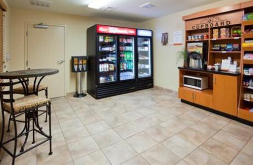 фото отеля Candlewood Suites Milwaukee Airport Oak Creek