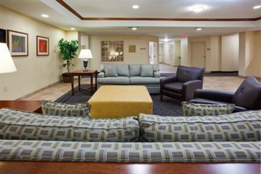 фото отеля Candlewood Suites Milwaukee Airport Oak Creek