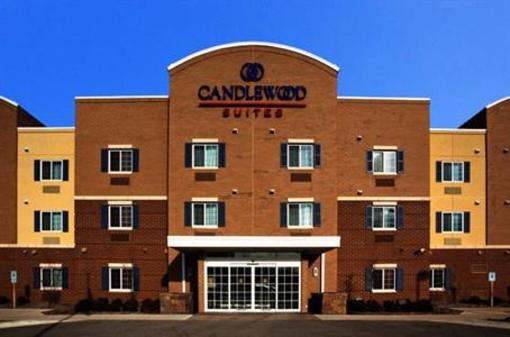 фото отеля Candlewood Suites Milwaukee Airport Oak Creek