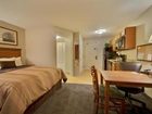 фото отеля Candlewood Suites Milwaukee Airport Oak Creek