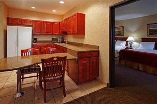 фото отеля Holiday Inn Express Barstow