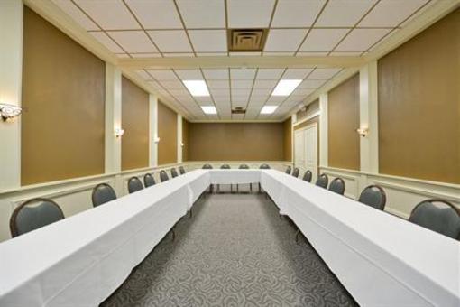 фото отеля Best Western Midway Hotel Green Bay