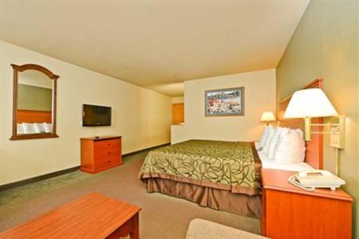 фото отеля Best Western Midway Hotel Green Bay