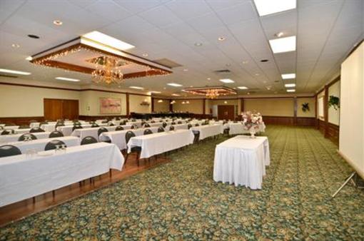 фото отеля Best Western Midway Hotel Green Bay