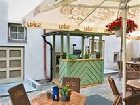 фото отеля Meriton Old Town Garden Hotel