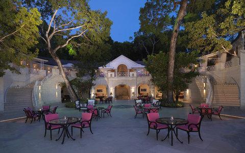 фото отеля Sandy Lane Hotel Saint James