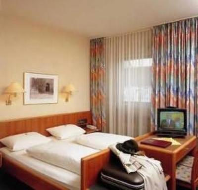 фото отеля Hotel Hauser Munich