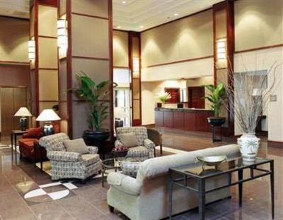 фото отеля Hampton Inn & Suites Reagan National Airport
