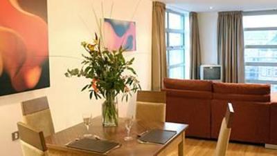 фото отеля Premier Apartments Nottingham